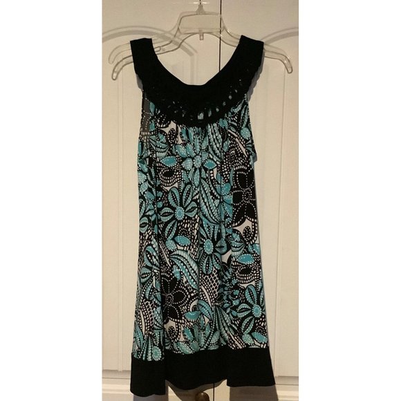 Womens Black & Blue Floral Wrapper Dress Size Medium - Picture 4 of 4